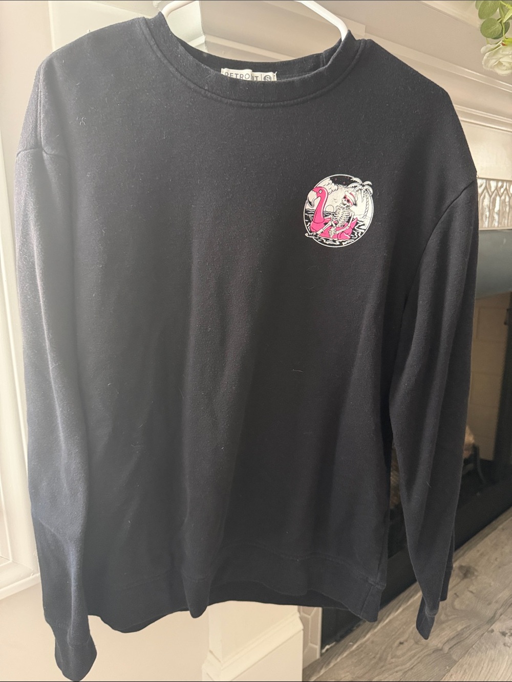 Retrofit Black Crewneck Sweatshirt with Pink Graphic Patch